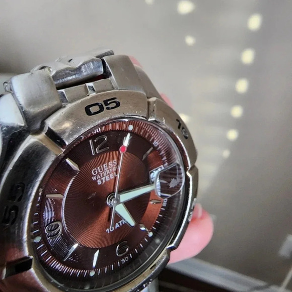 Guess Watches  Waterpro Stainless Steel wrist  7" - Picture 7 of 7